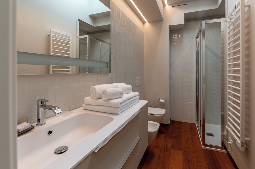 Suite Presidenziale con terrazzo e Jacuzzi, vista Portofino - Photo 49
