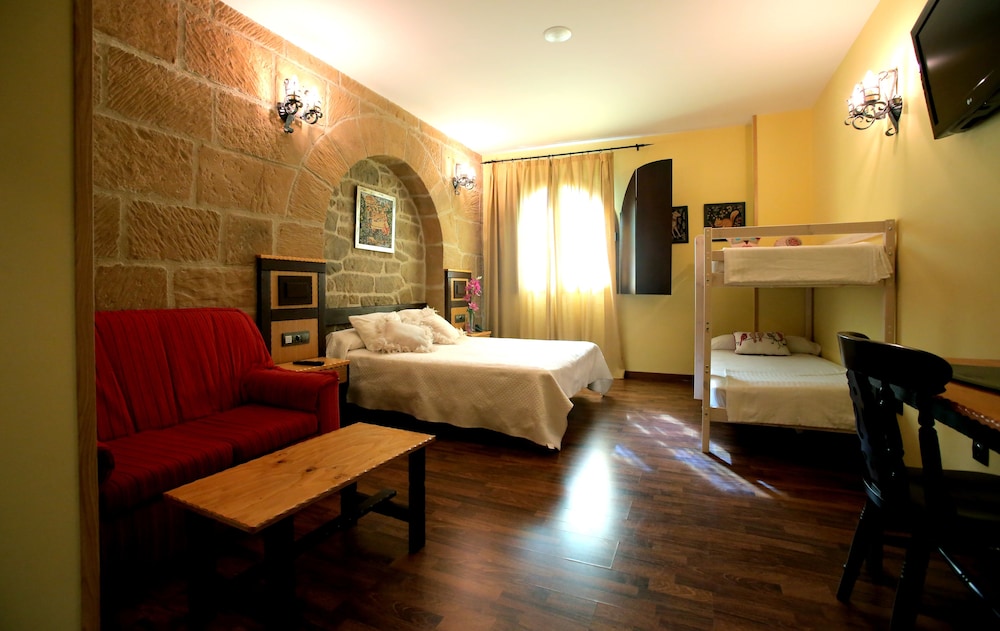 Quadruple Room photo 3