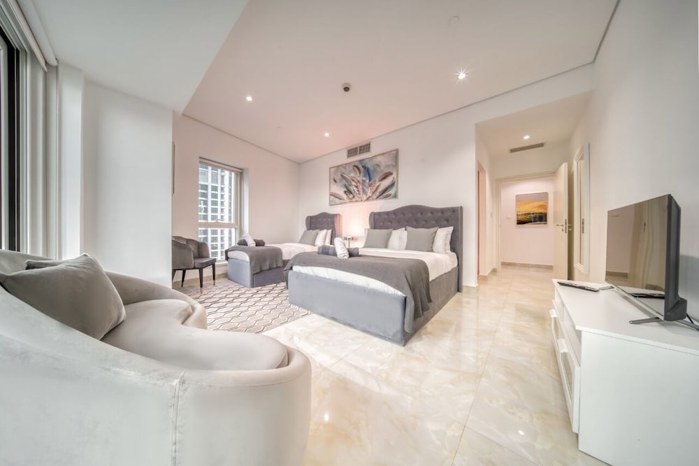 Deluxe Apartment, Private Bathroom, Marina View (3 Bed)