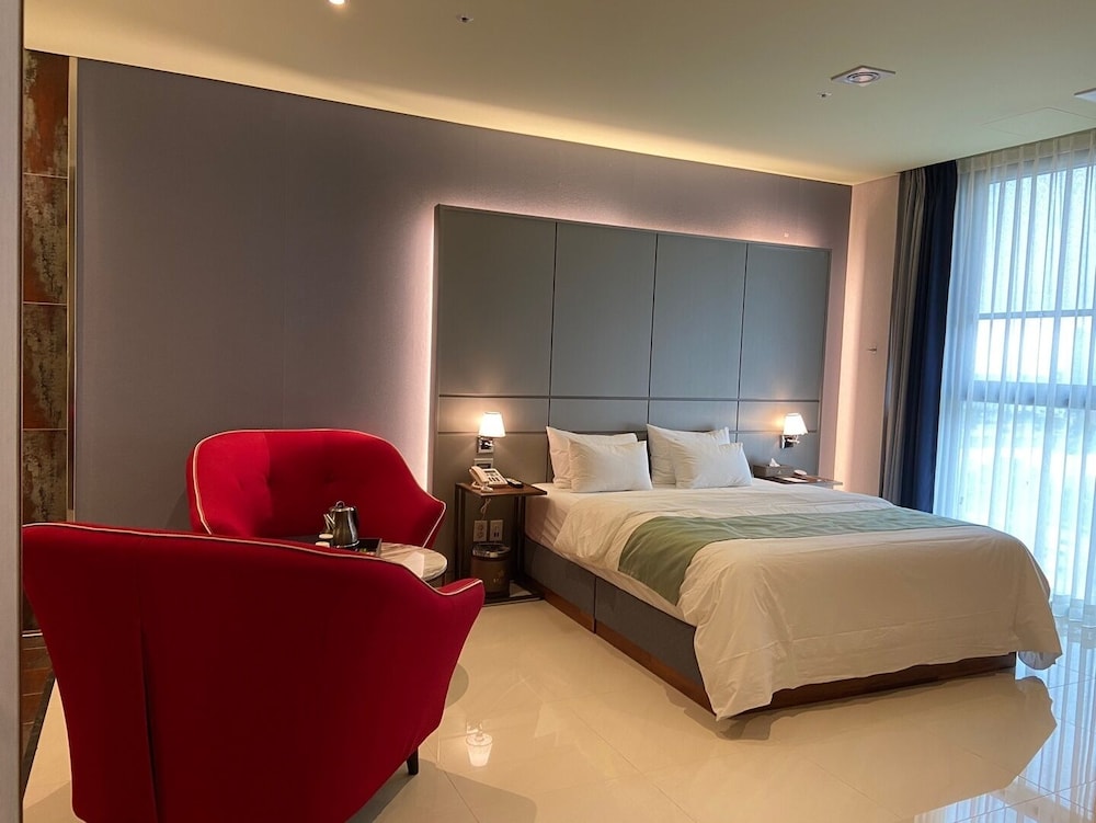 Premier Double Room - Photo 1