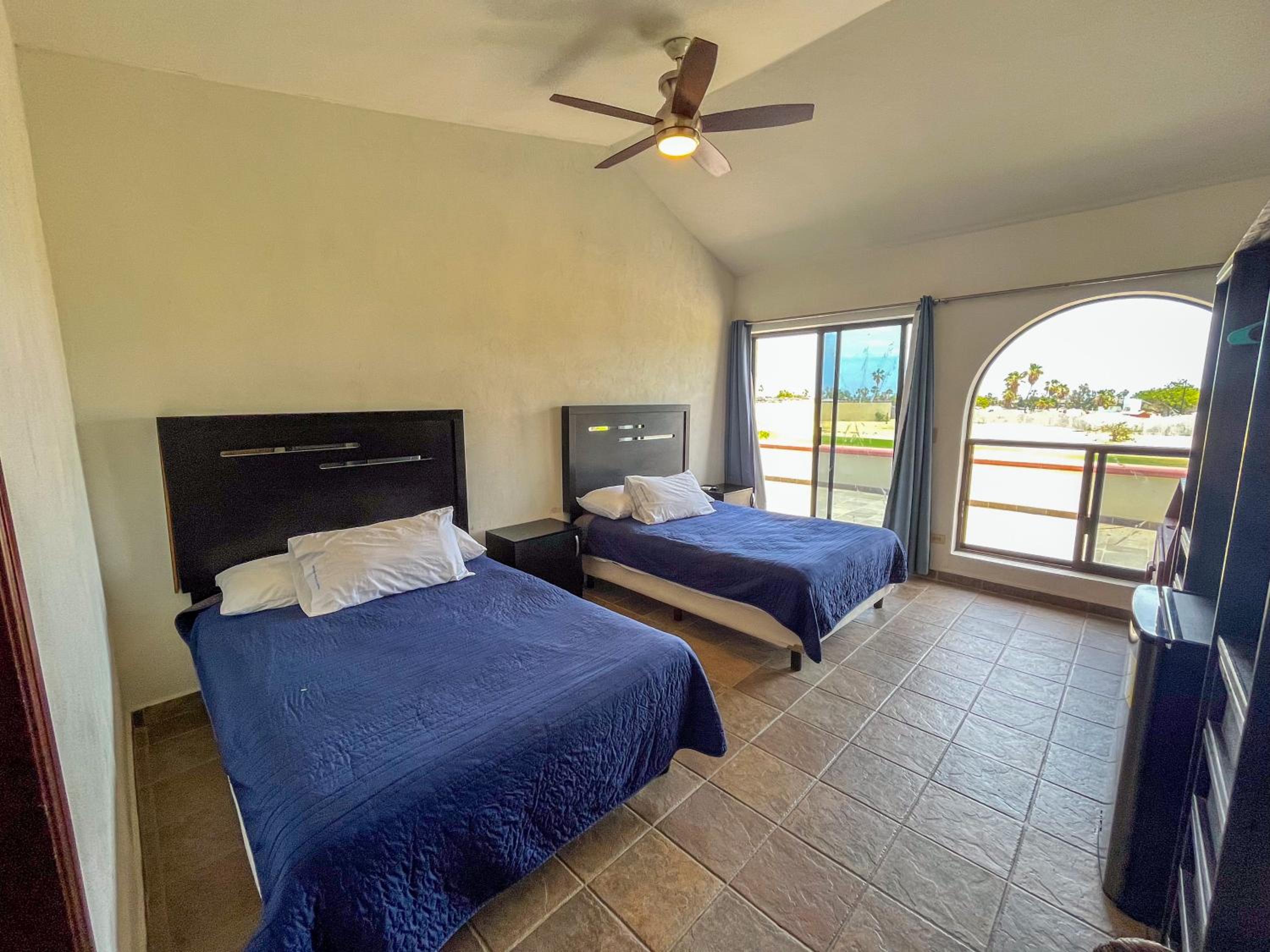 Twin Room with Sea View