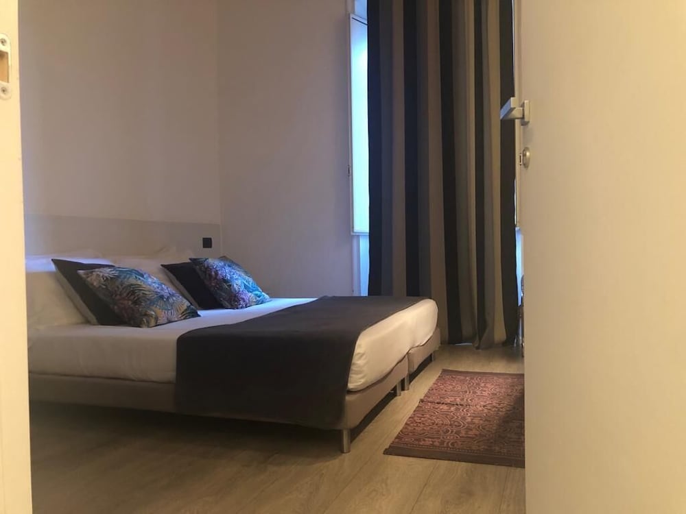 Economy Double Room, Annex Building photo 3