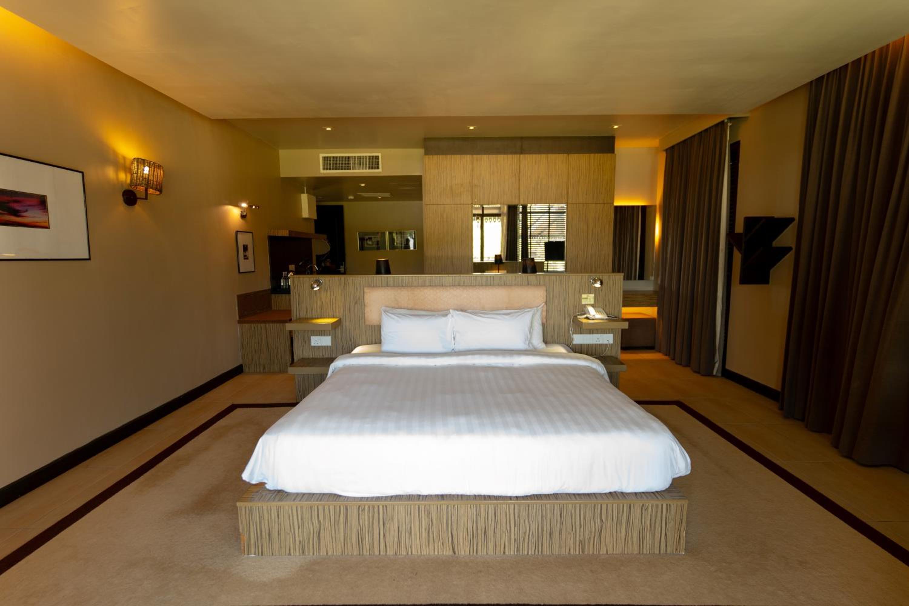 Ombak Suite Double or Twin photo 3