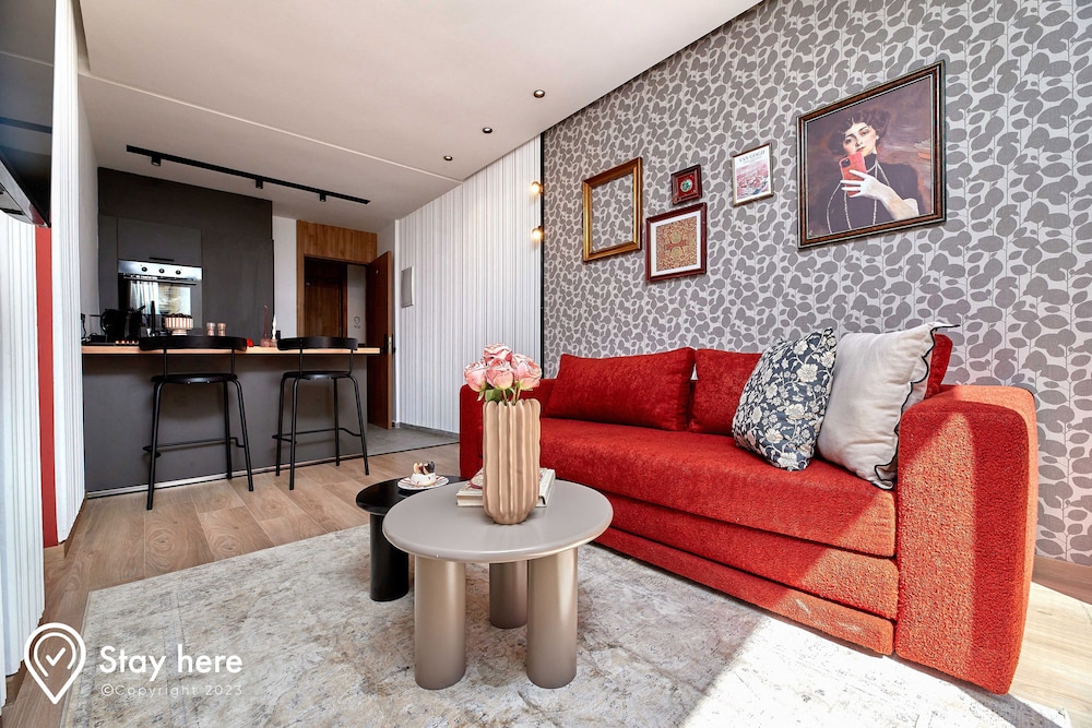 Deluxe Apartment - Photo 3