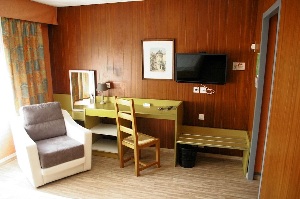 Double or Twin Room photo 1