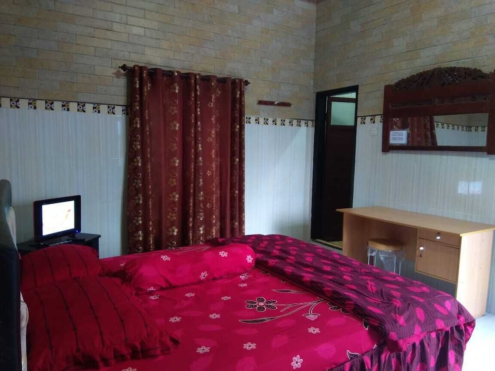 Standard Room photo 2