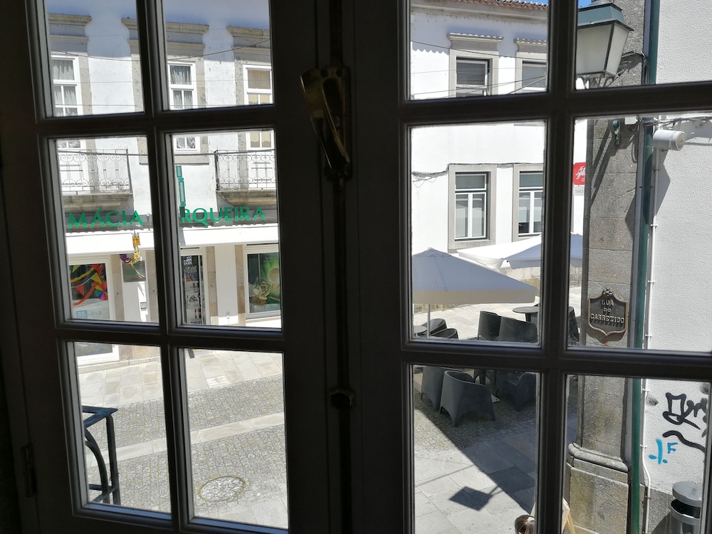 City Double Room, Private Bathroom, City View photo 2