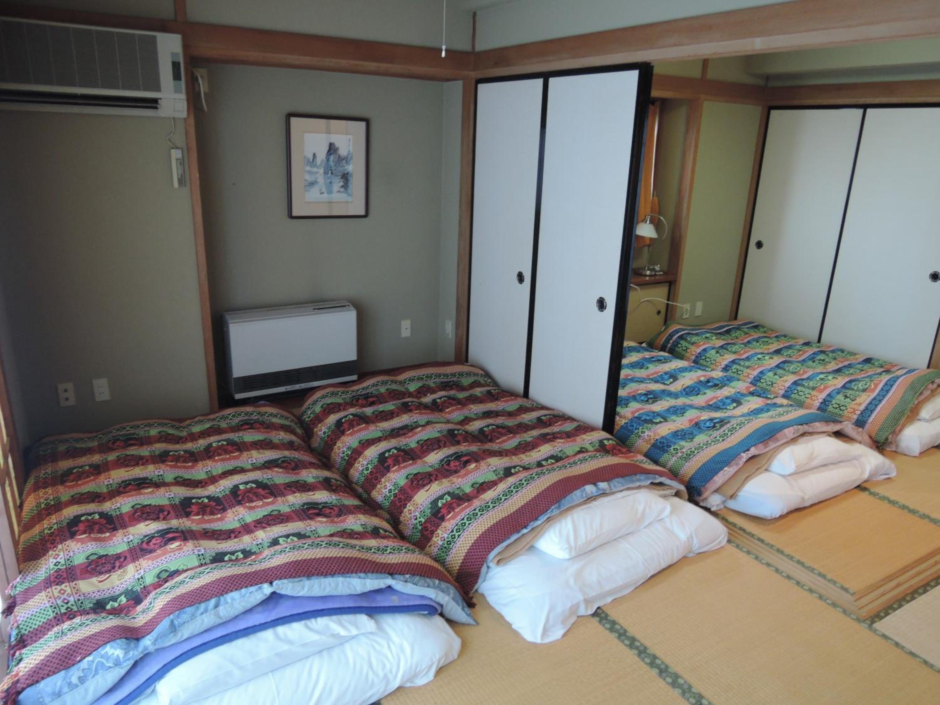 Japanese-Style Room