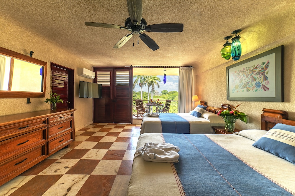 Superior Room, Balcony, Resort View (Mayan Observatory View)