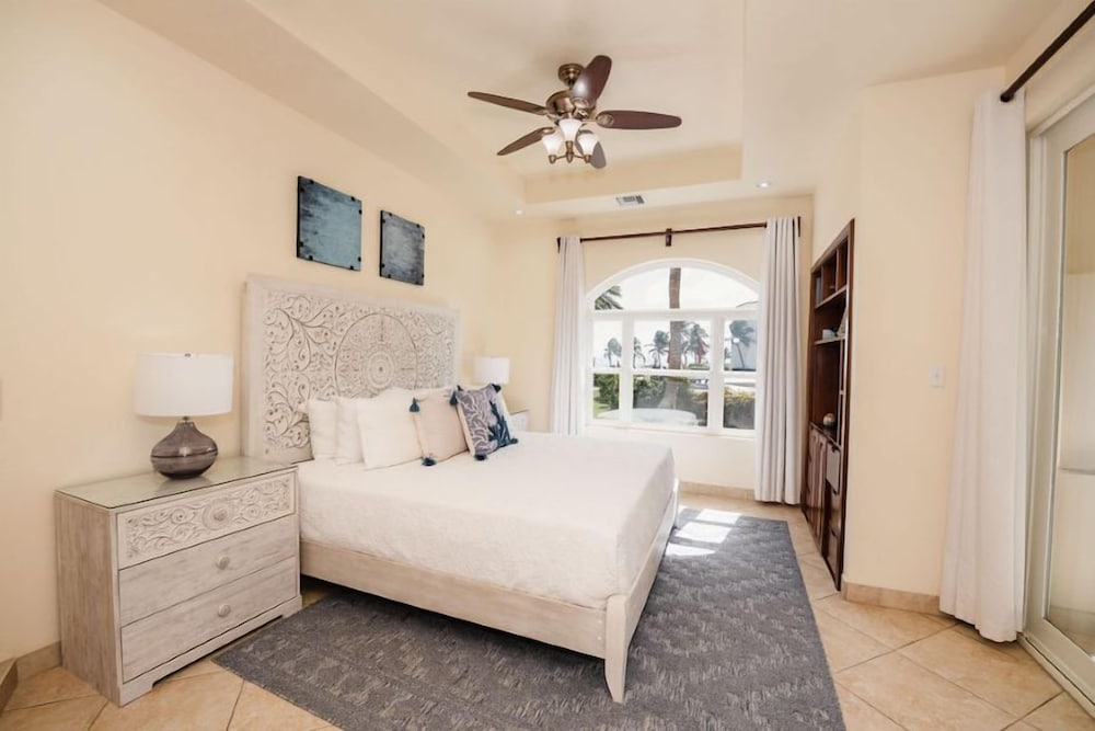 Deluxe Condo, 1 Bedroom, Ocean View