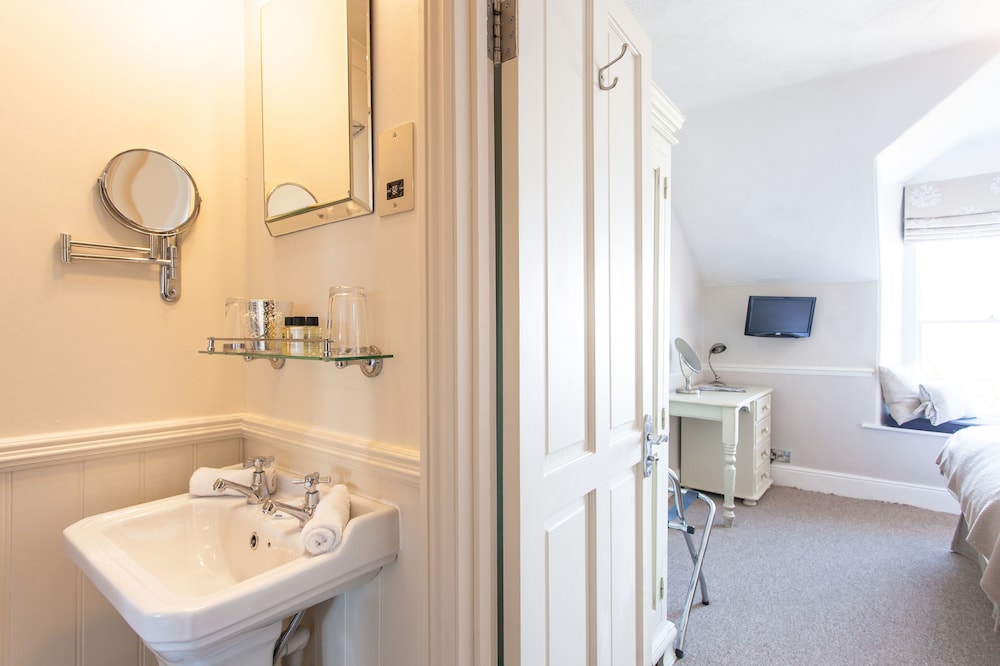 Deluxe Room, Ocean View (Porthcurno) photo 3