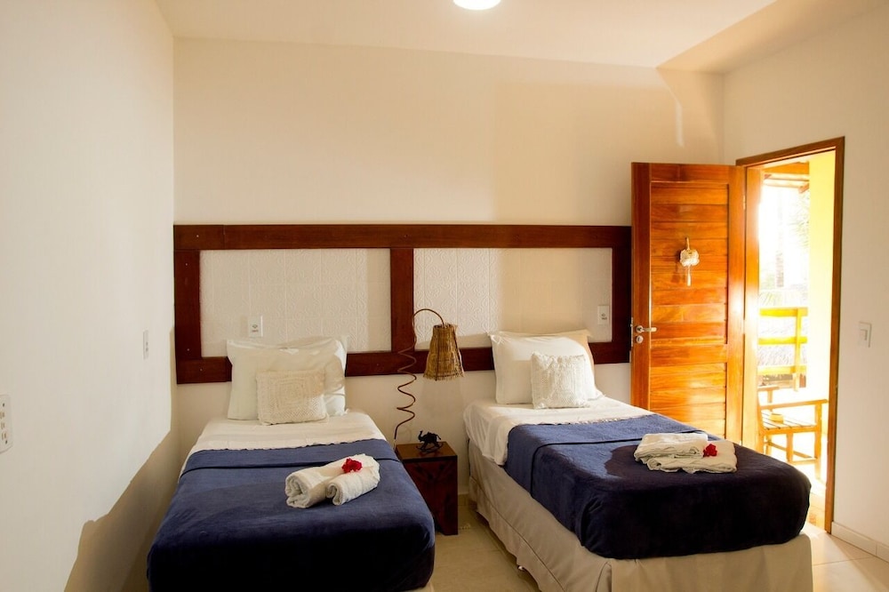 Basic Quadruple Room photo 2