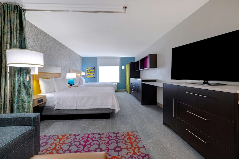 Studio, 2 Queen Beds, Accessible, Non Smoking (Hearing Accessible)