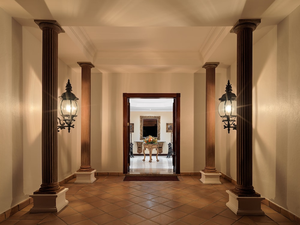Presidential Suite (Penthouse), Balcony