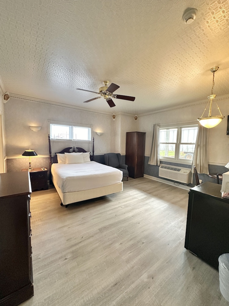 Standard Room photo 1