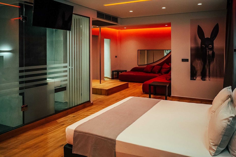 Presidential Studio Suite, Balcony photo 1