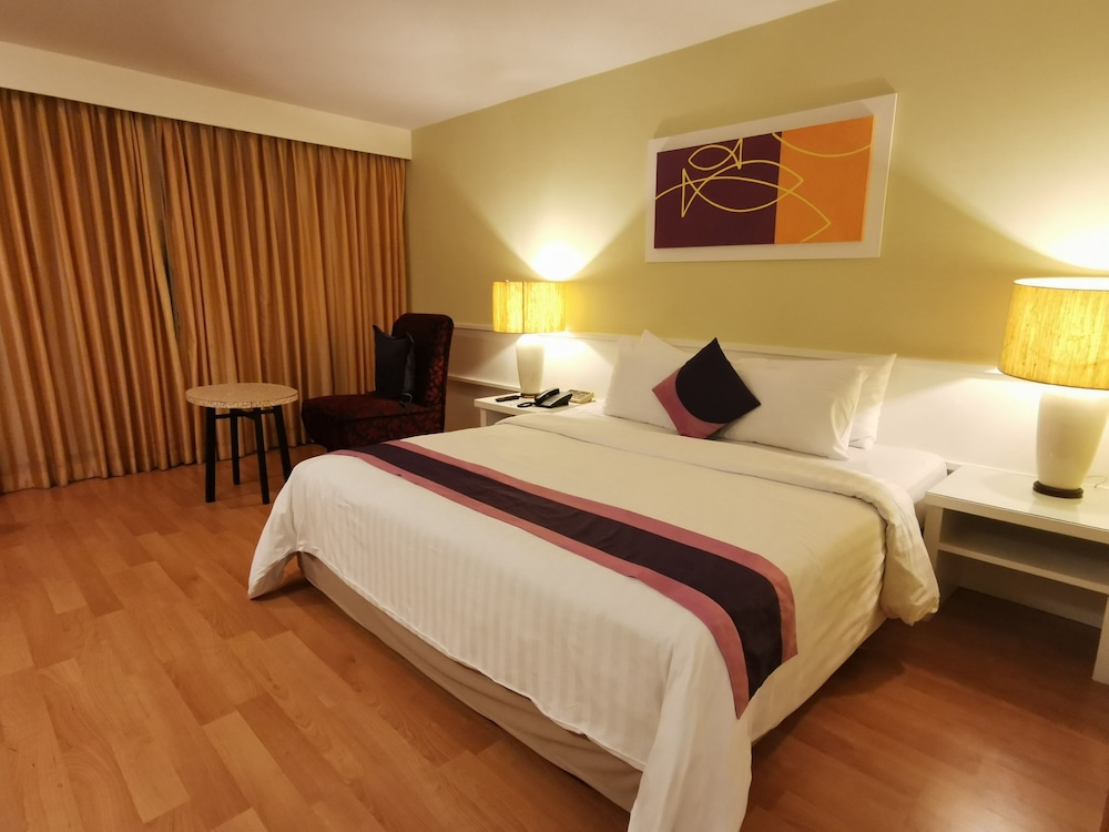 Compact Twin Room photo 3