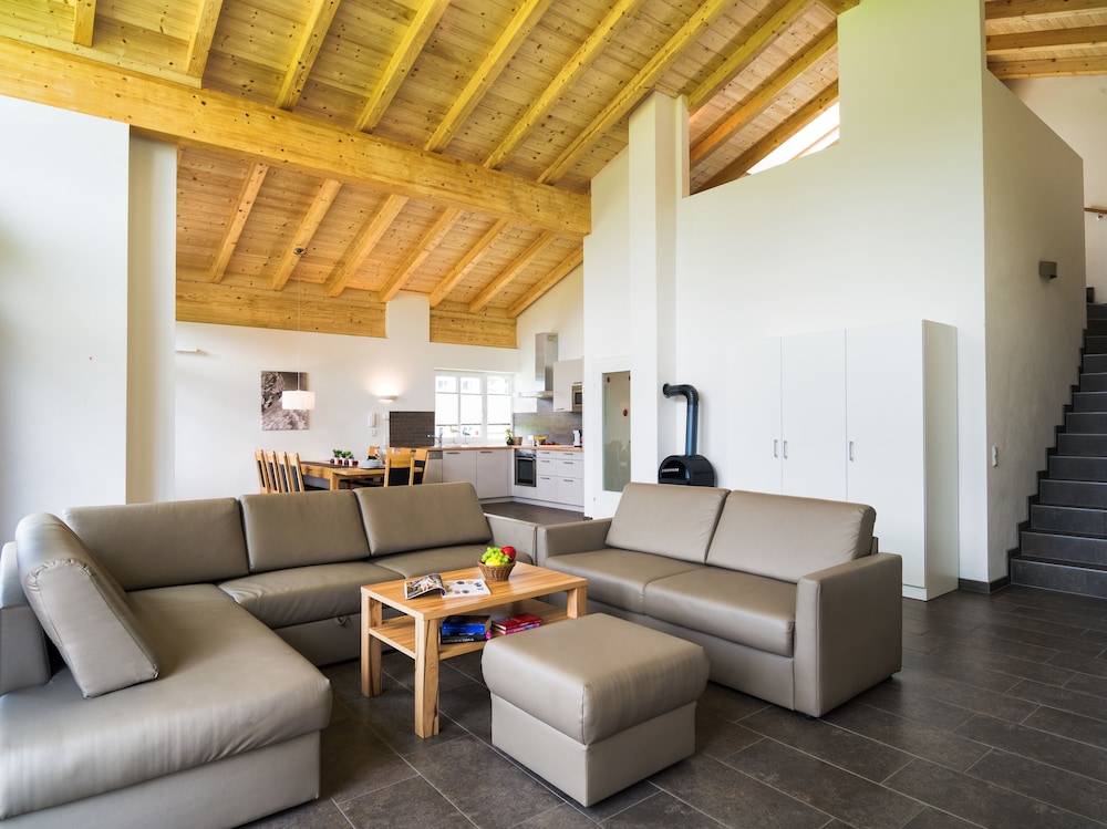 Premium Apartment, 4 Bedrooms, Balcony photo 1
