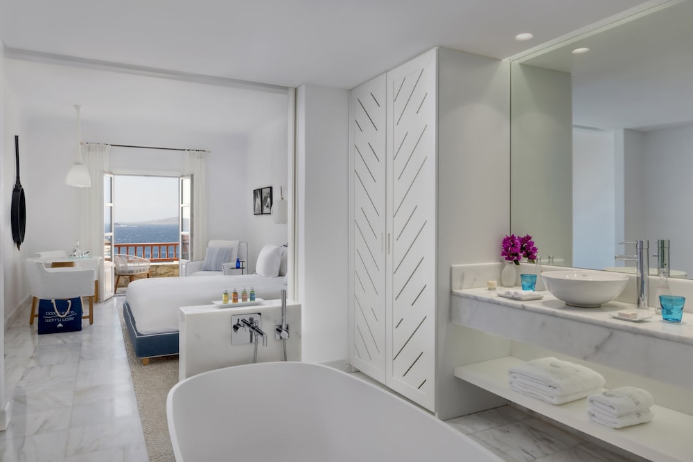 Superior Room, Sea View photo 3