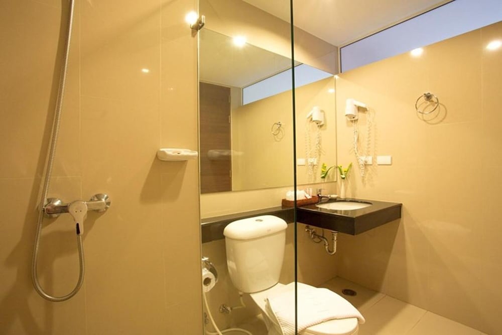 Superior Double or Twin Room - Photo 10