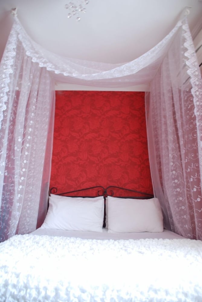 Deluxe Triple Room photo 3