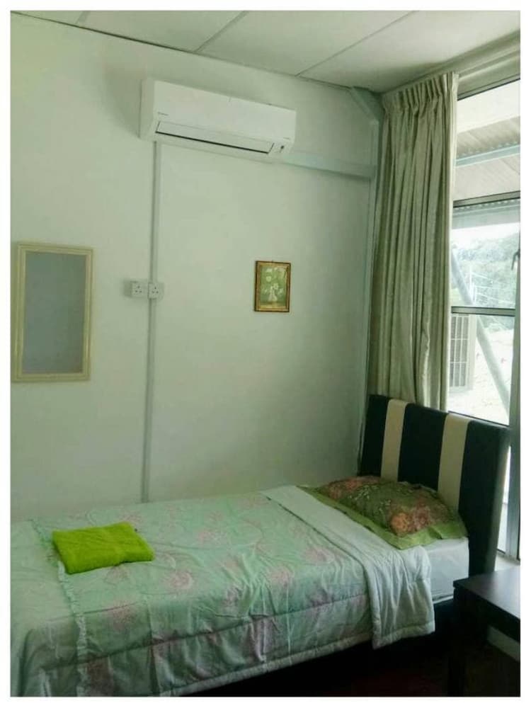 Standard Triple Room photo 3