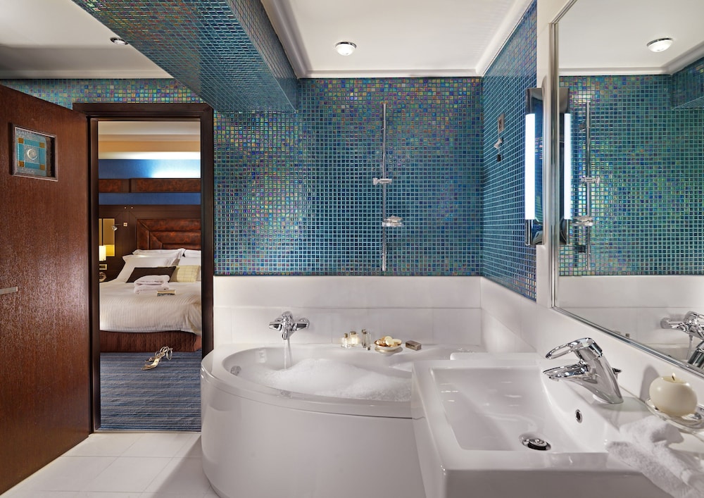 Premium Room, 2 Twin Beds, Club Lounge Access
