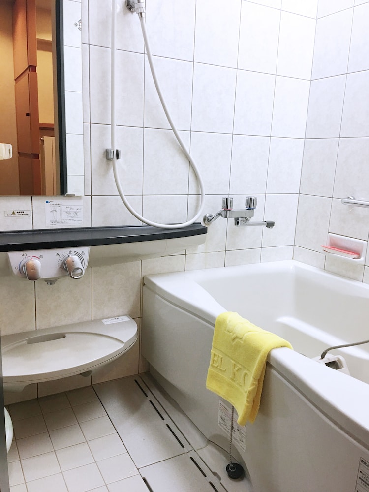 Deluxe Twin Room photo 2