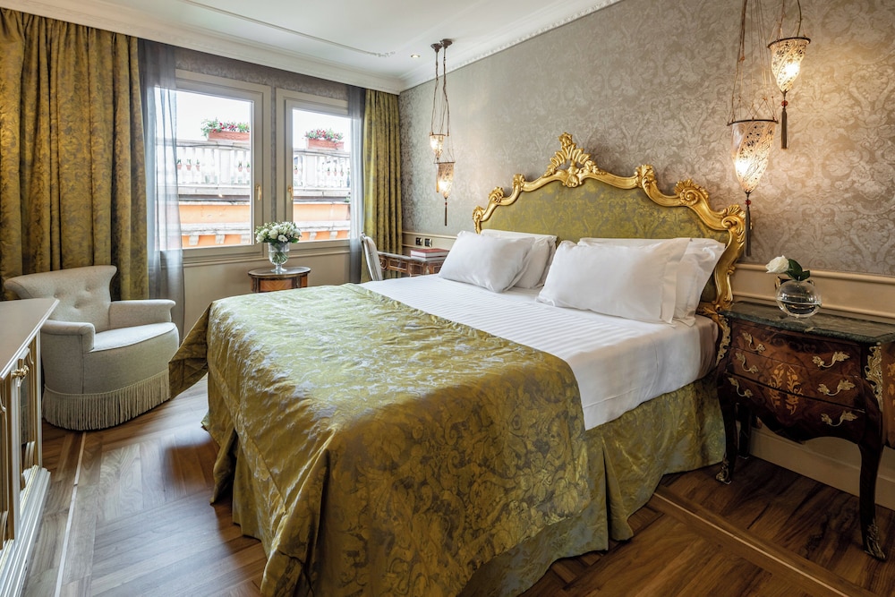 Available room
