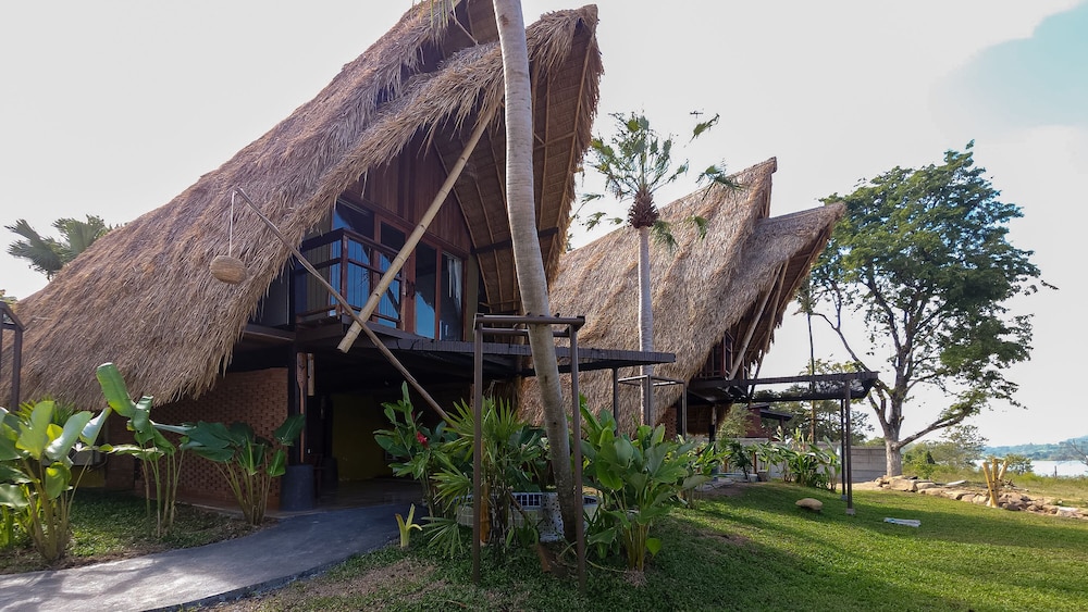 Bamboo Duplex Suite Villa 1 - Photo 25