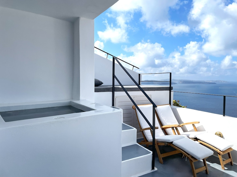 The Musician's Suite with Hot Tub & Caldera View - Photo 13