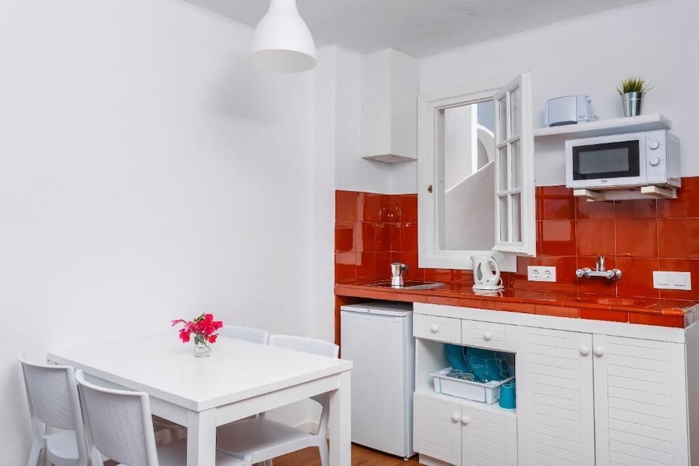 Standard Apartment, 1 Bedroom, Sea View (Garden) - Photo 3