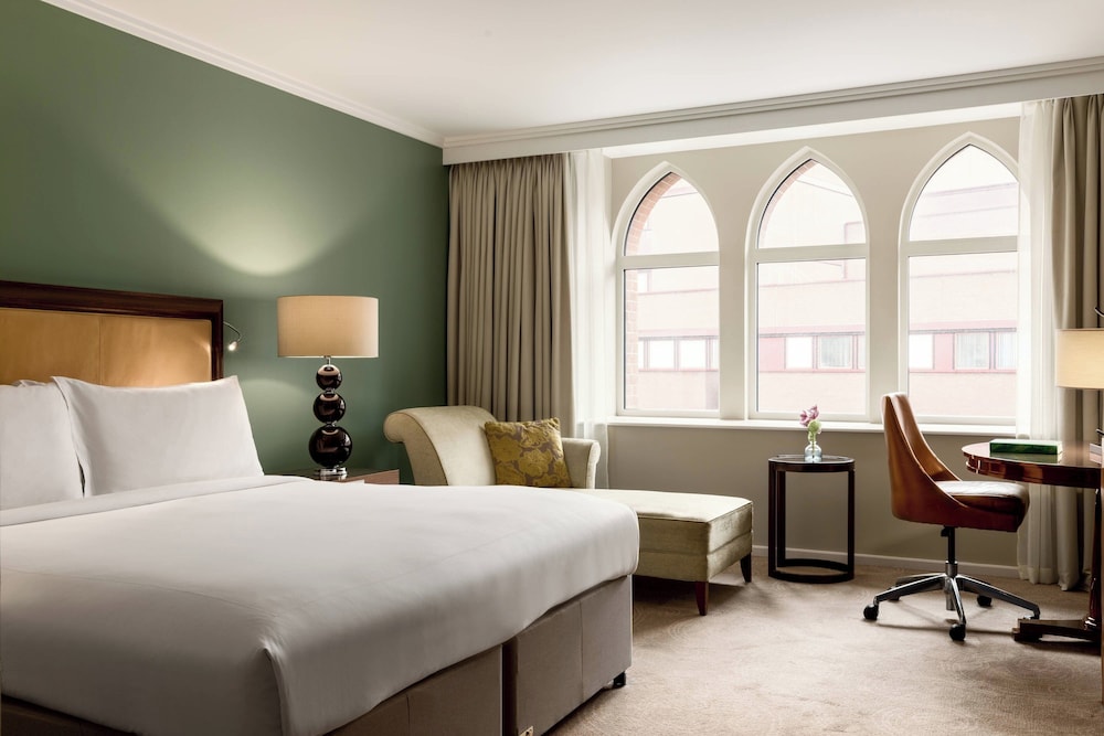 Premier Room, 1 King Bed (Barlow House)