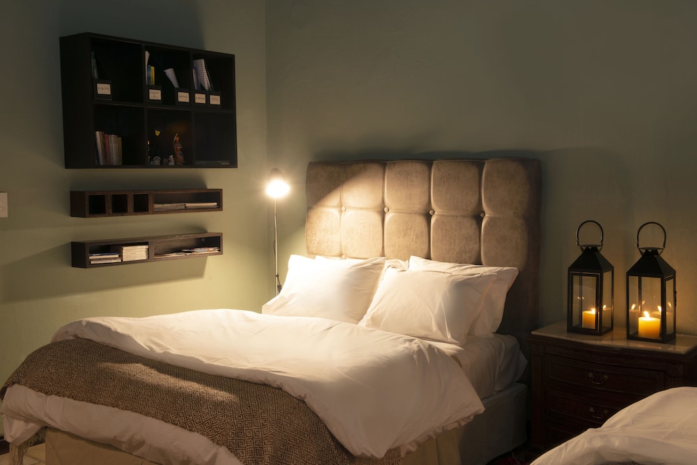 Double Room, Private Bathroom, Garden View (Hornero) photo 2