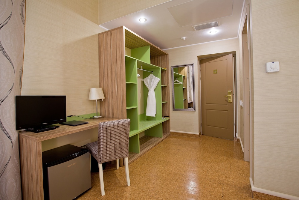 Comfort Room photo 2