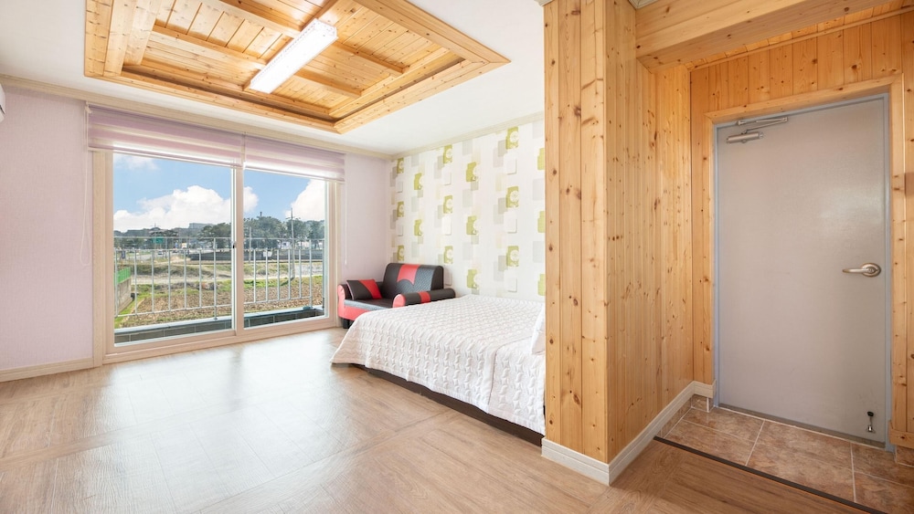 Basic Room, 1 Bedroom (Sole203) - Photo 6