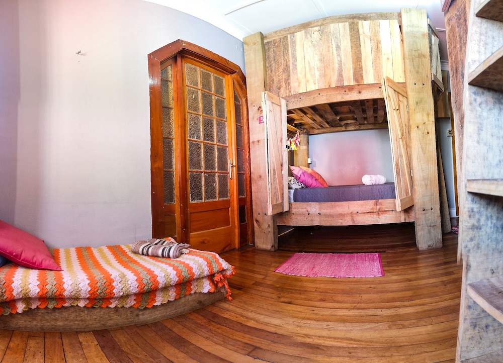 Comfort Shared Dormitory, 2 Bedrooms photo 3