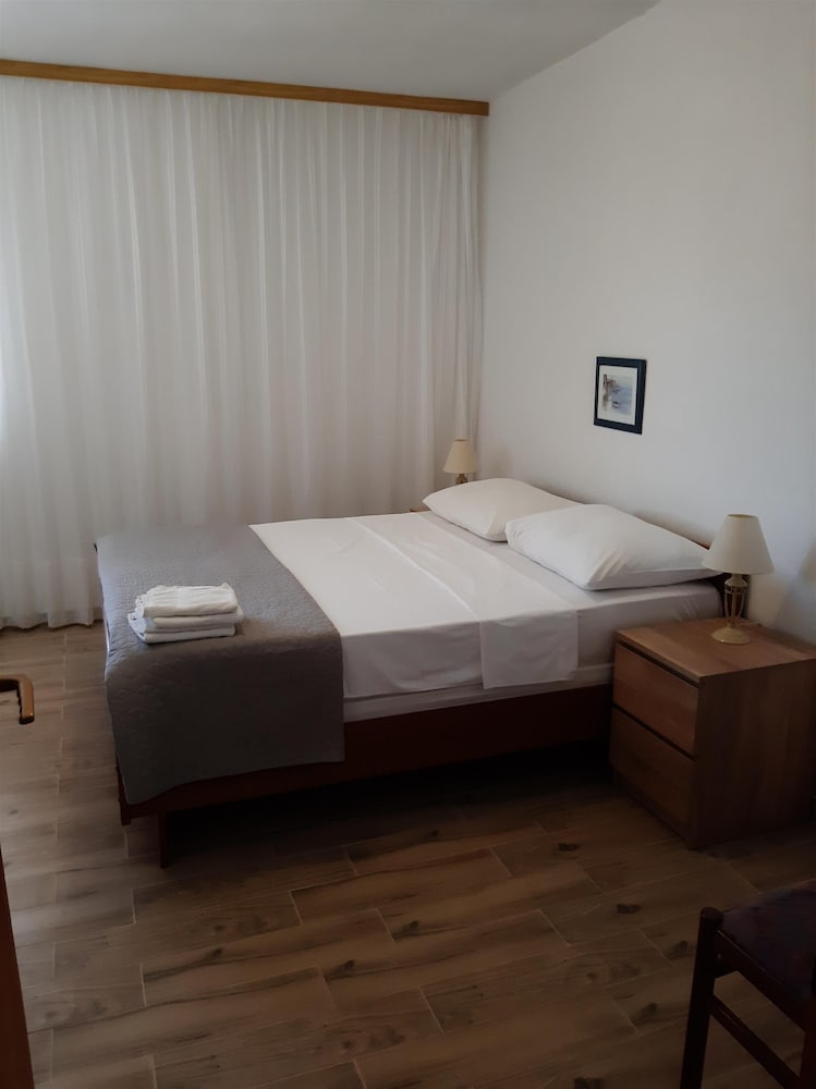 Apartment (A3)