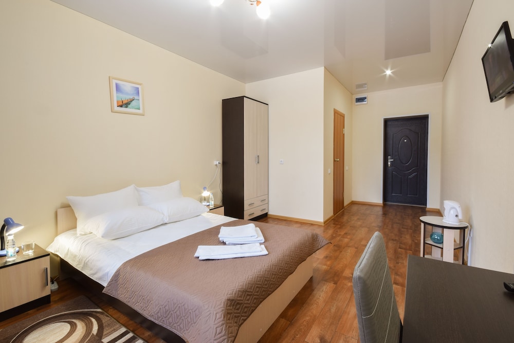 Economy Double Room photo 1