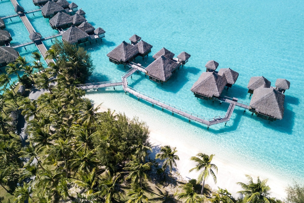 Superior Villa, 1 King Bed, Lagoon View (overwater)