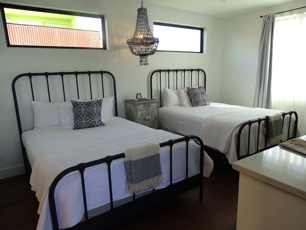 Superior Quadruple Room, Ensuite (Gio & Maria) photo 1