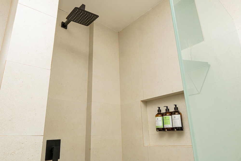 Luxury Room, Pool Access