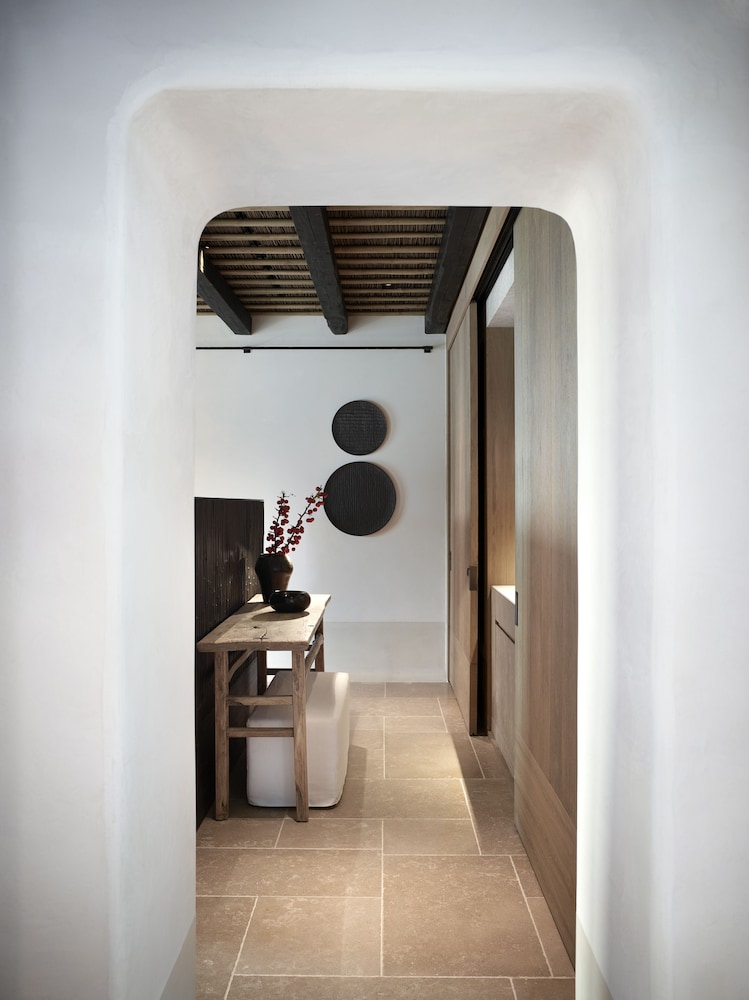Kalesma Suite with Private Pool - Photo 8
