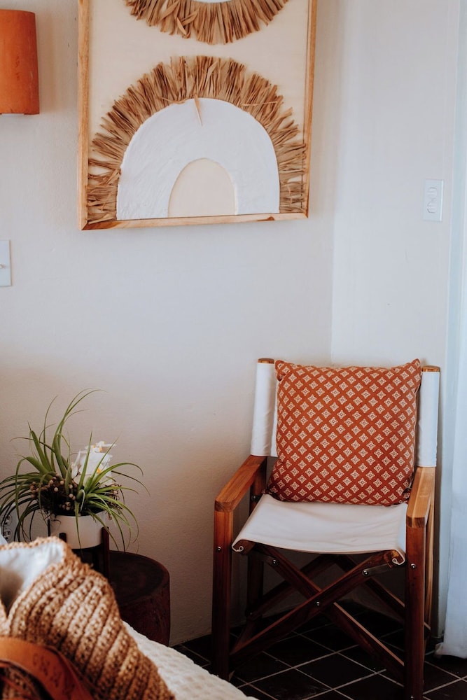 Comfort Cottage, 1 Queen Bed, Ocean View