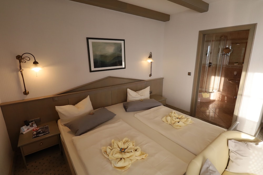 Deluxe Double Room - Photo 1