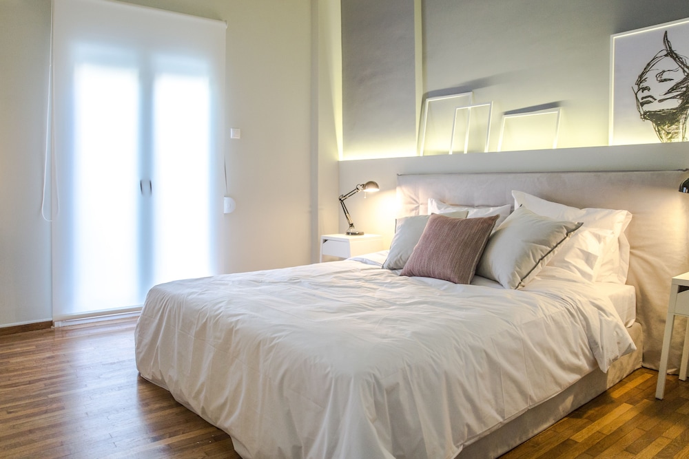 Superior Apartment, Multiple Beds, Balcony photo 2