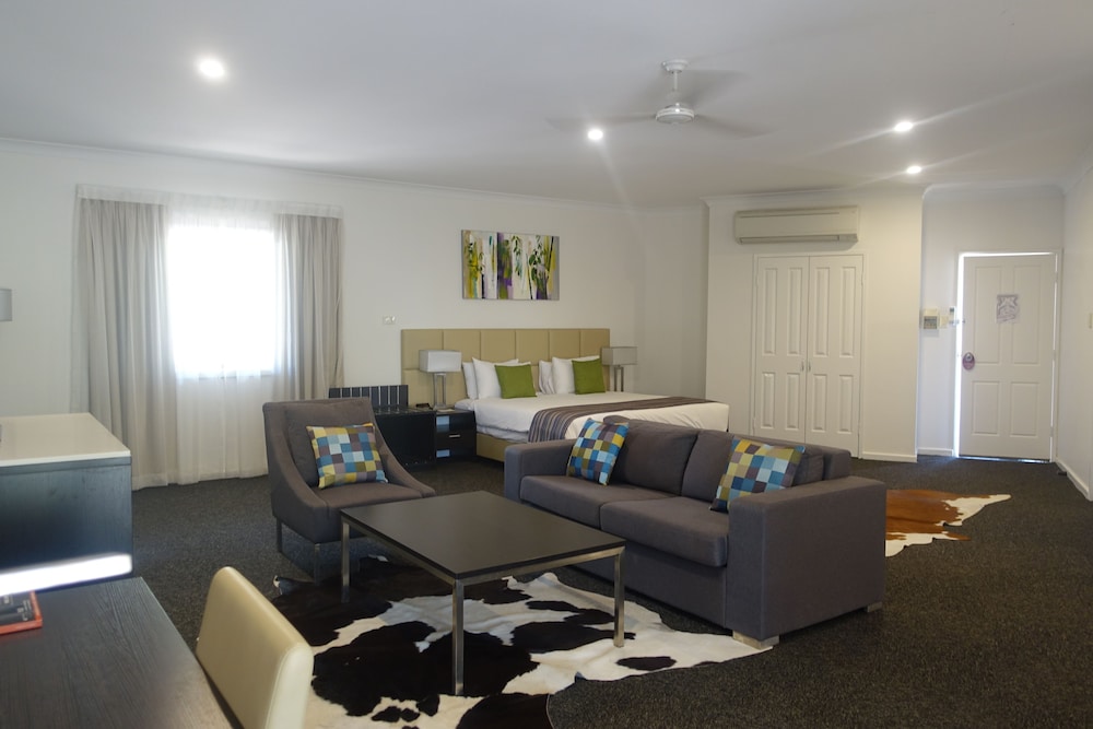 Kimberley Spa Suites photo 2