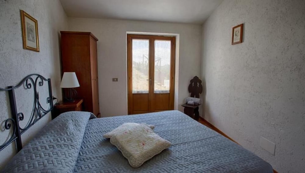 Comfort Apartment, 1 Bedroom, Lake View photo 3