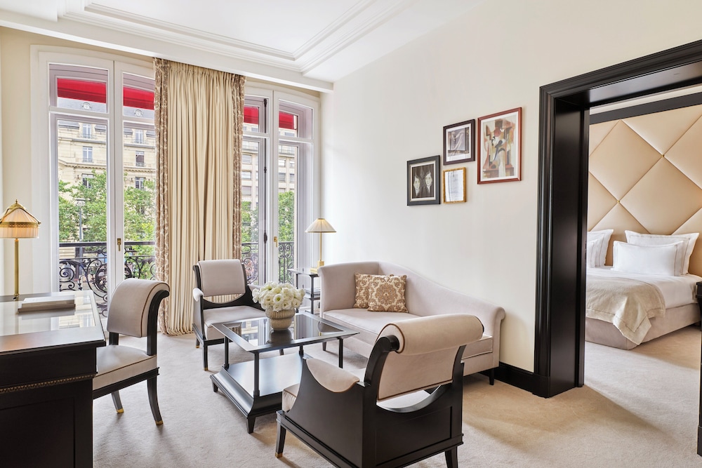 Suite (Prestige Champs Elysées) Suite (Prestige Champs Elysées)