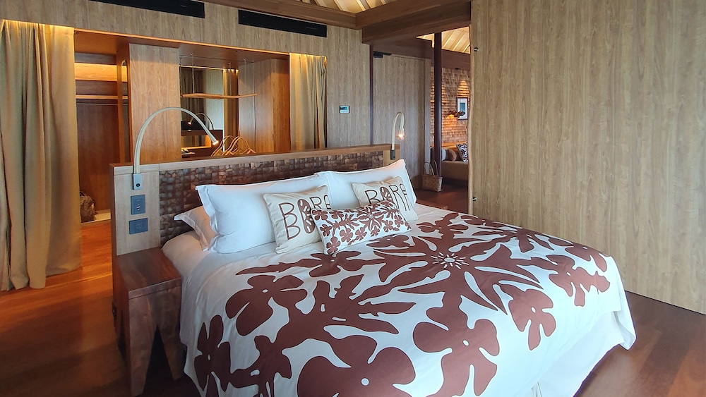 Villa, 1 Bedroom, Overwater (Moorea Island View) - Photo 5